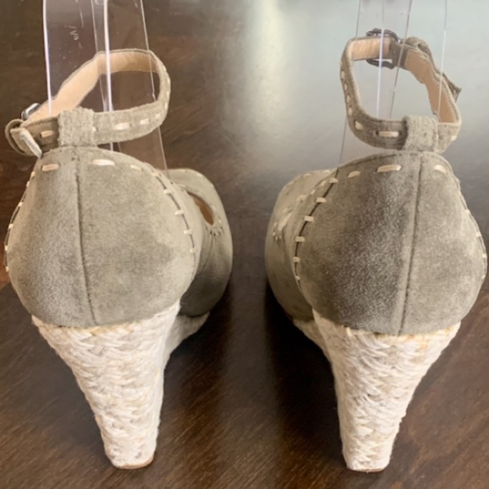 💫HP‼️💫 GIUSEPPE ZANOTTI Wedges in Grayish-Sage Color, Size 38.5 (US 8.5) - Picture 5 of 11